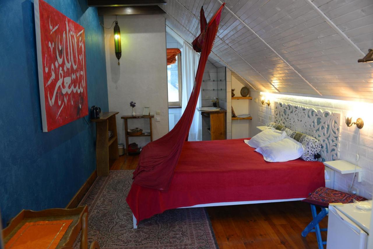 Romantic Guest House Камианец-Подилский Екстериор снимка