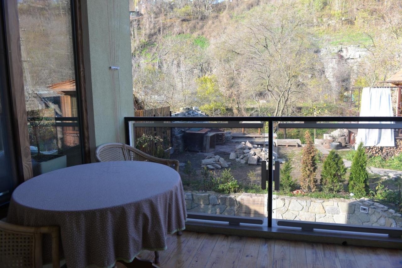 Romantic Guest House Камианец-Подилский Екстериор снимка